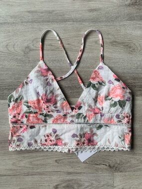✨NWT ZARA Floral Crochet Lace-Trim Crop Top- Tie back Top size small
